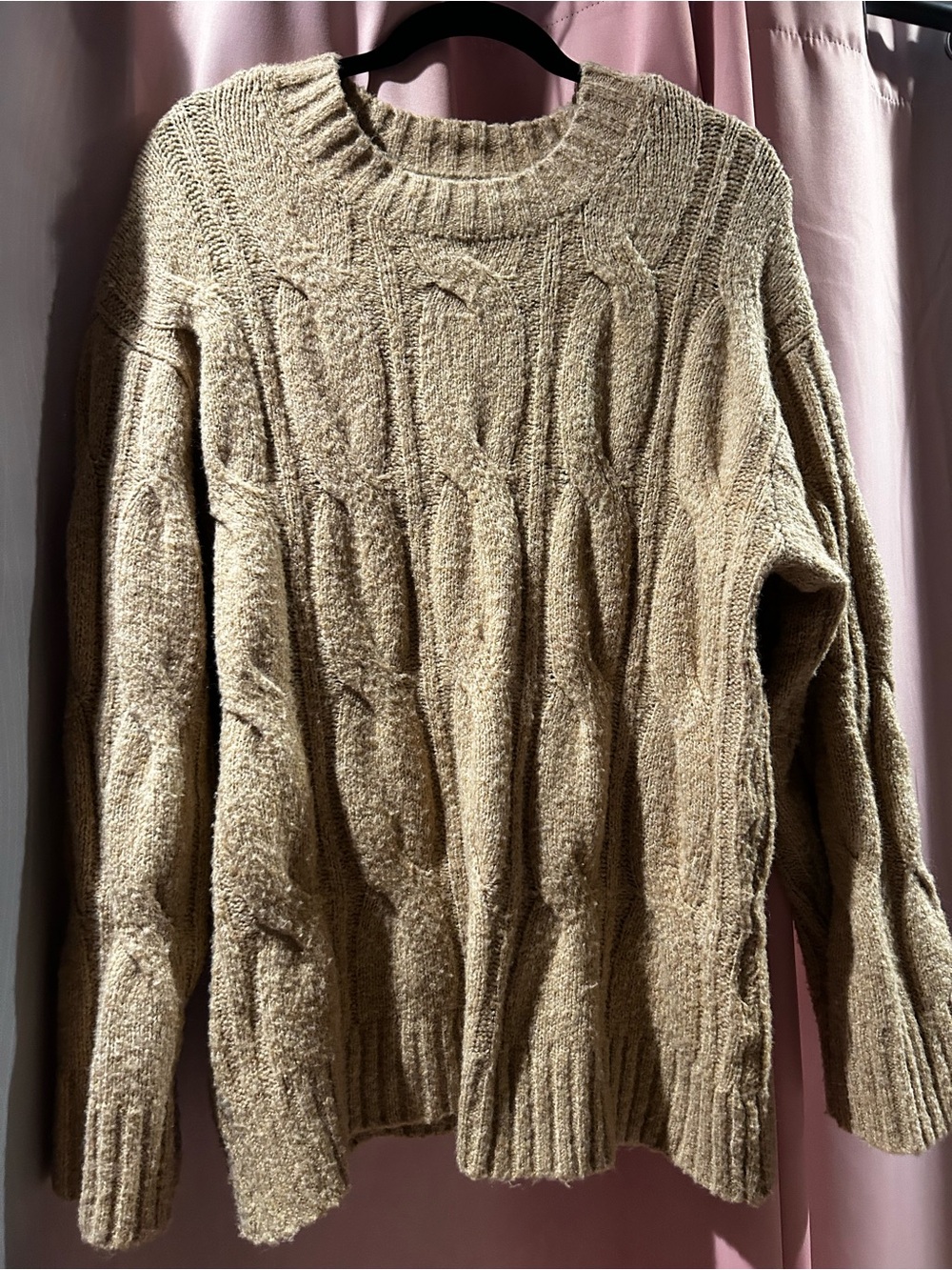 Cozy Cable-Knit Crewneck Sweater - Tan